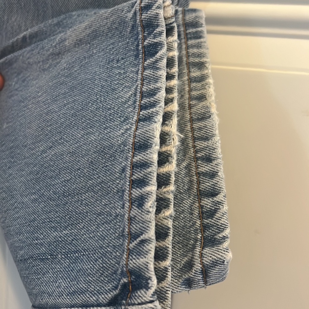 Levi’s - Picture 11 of 12